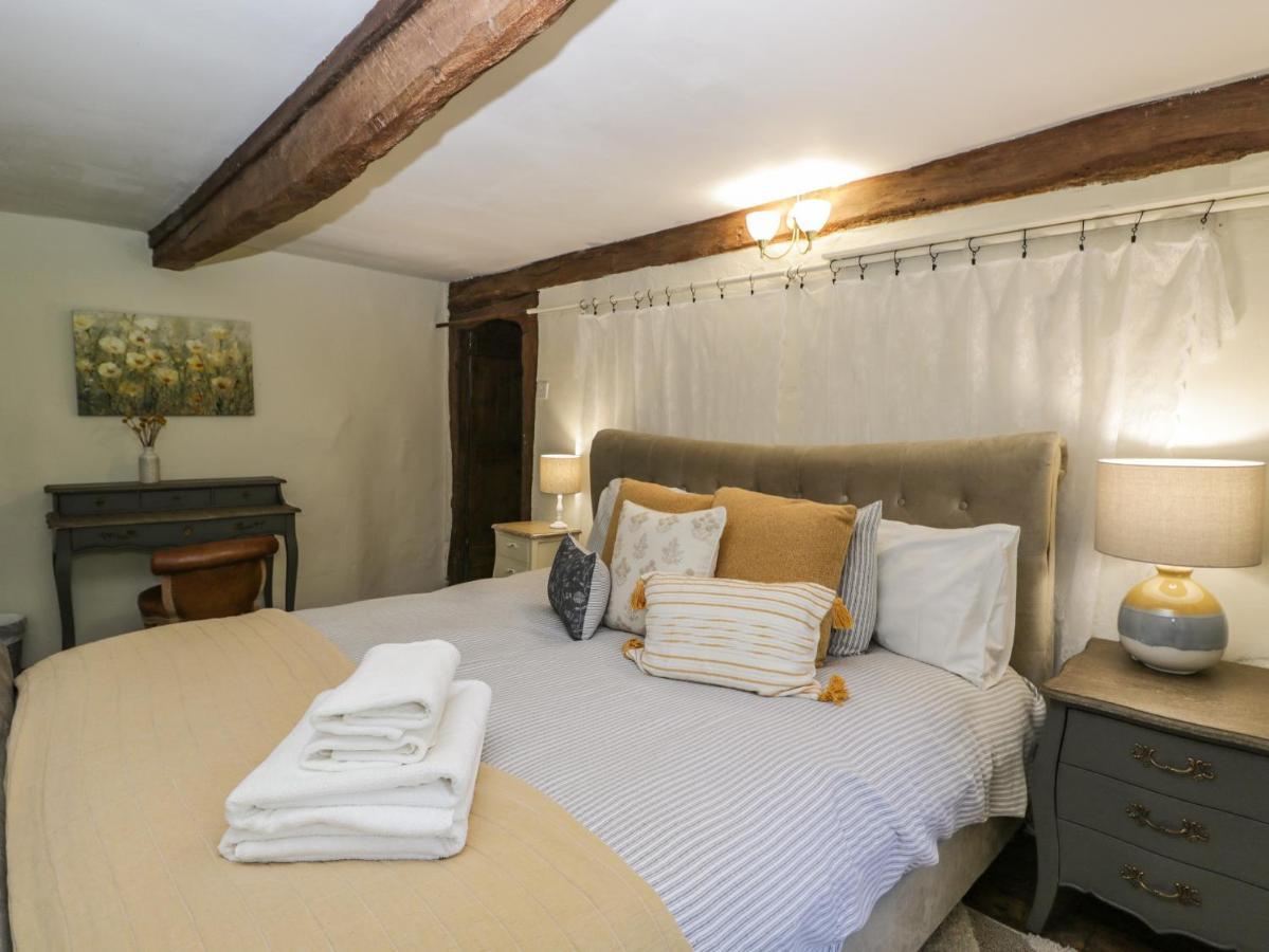Fox Den Cottage Castle Combe Buitenkant foto