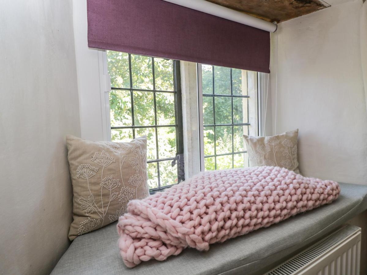 Fox Den Cottage Castle Combe Buitenkant foto
